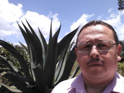 Fotografía del Dr. José Ignacio Olave Leyva